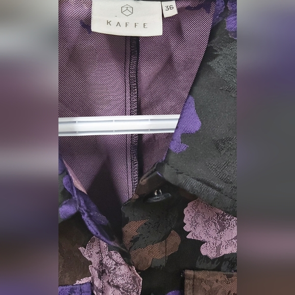 Beautiful Kaffe floral jacket - Picture 3 of 10